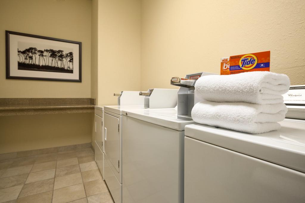 Country Inn & Suites By Radisson, Millville, Nj Extérieur photo