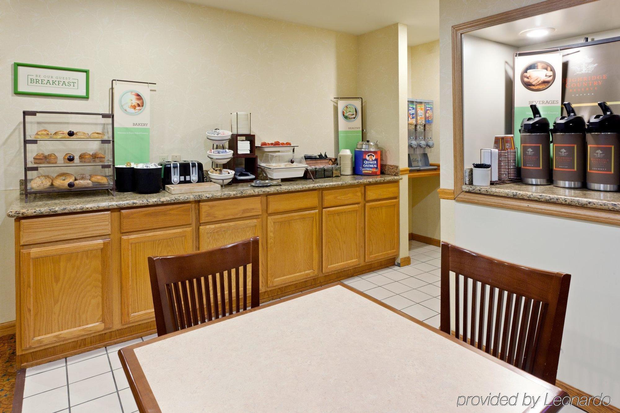 Country Inn & Suites By Radisson, Millville, Nj Extérieur photo